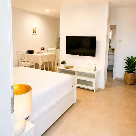 Apartma Pozzo Longo Apartment *